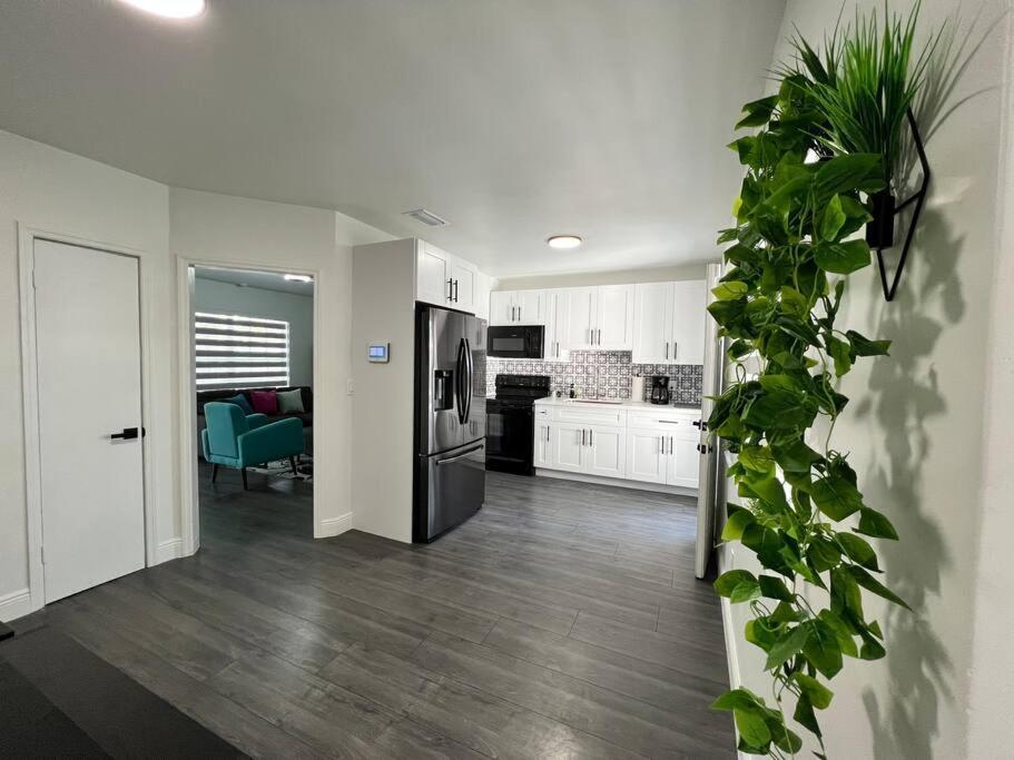 Appartamento Stylish 3/2 Centrally Located! *